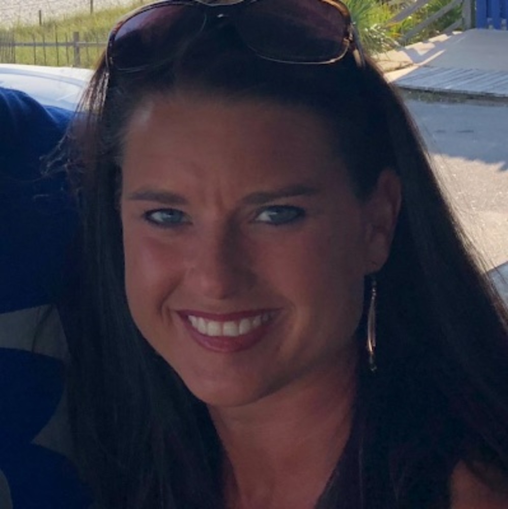 Meet your Posher, Holly